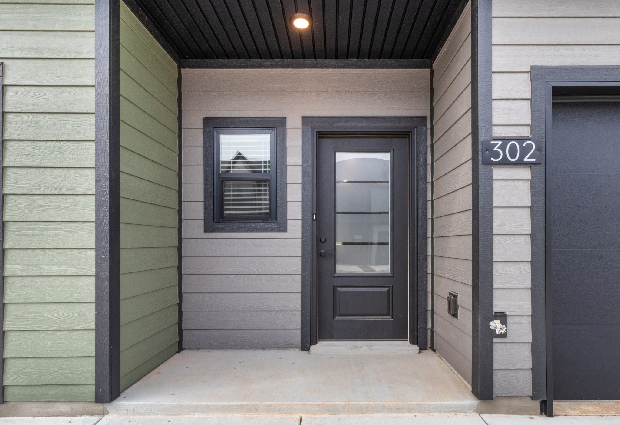 302 Jonathan Wade Circle Property Photo 7