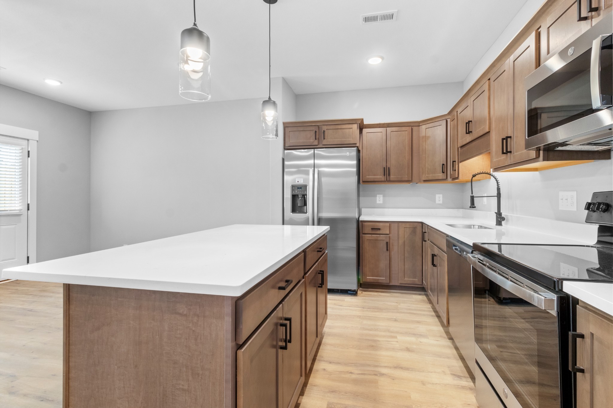 302 Jonathan Wade Circle Property Photo 13
