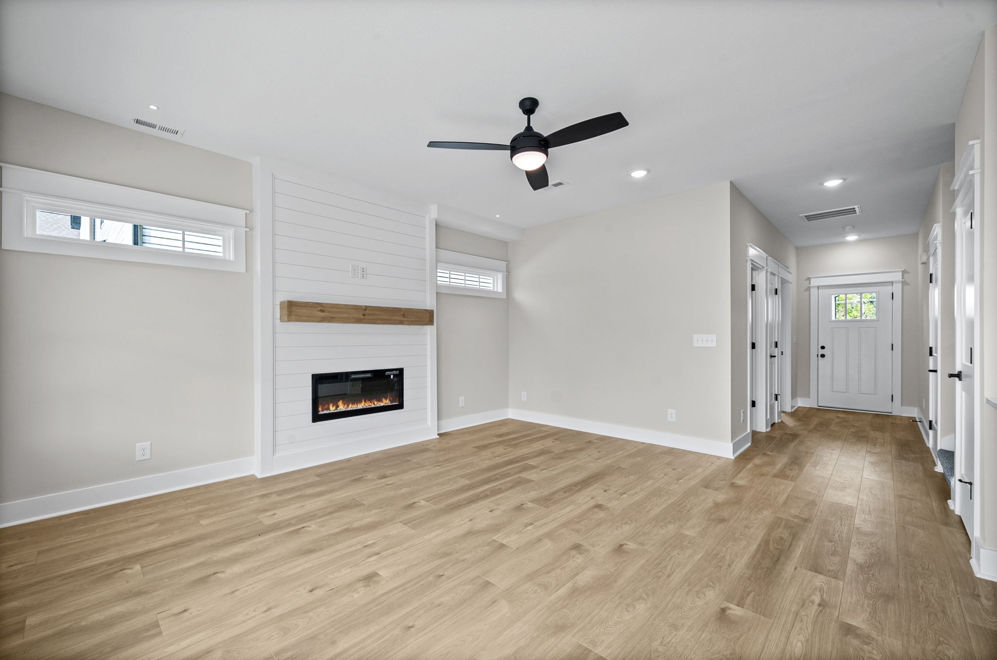 65 Charleston Cove Property Photo 6