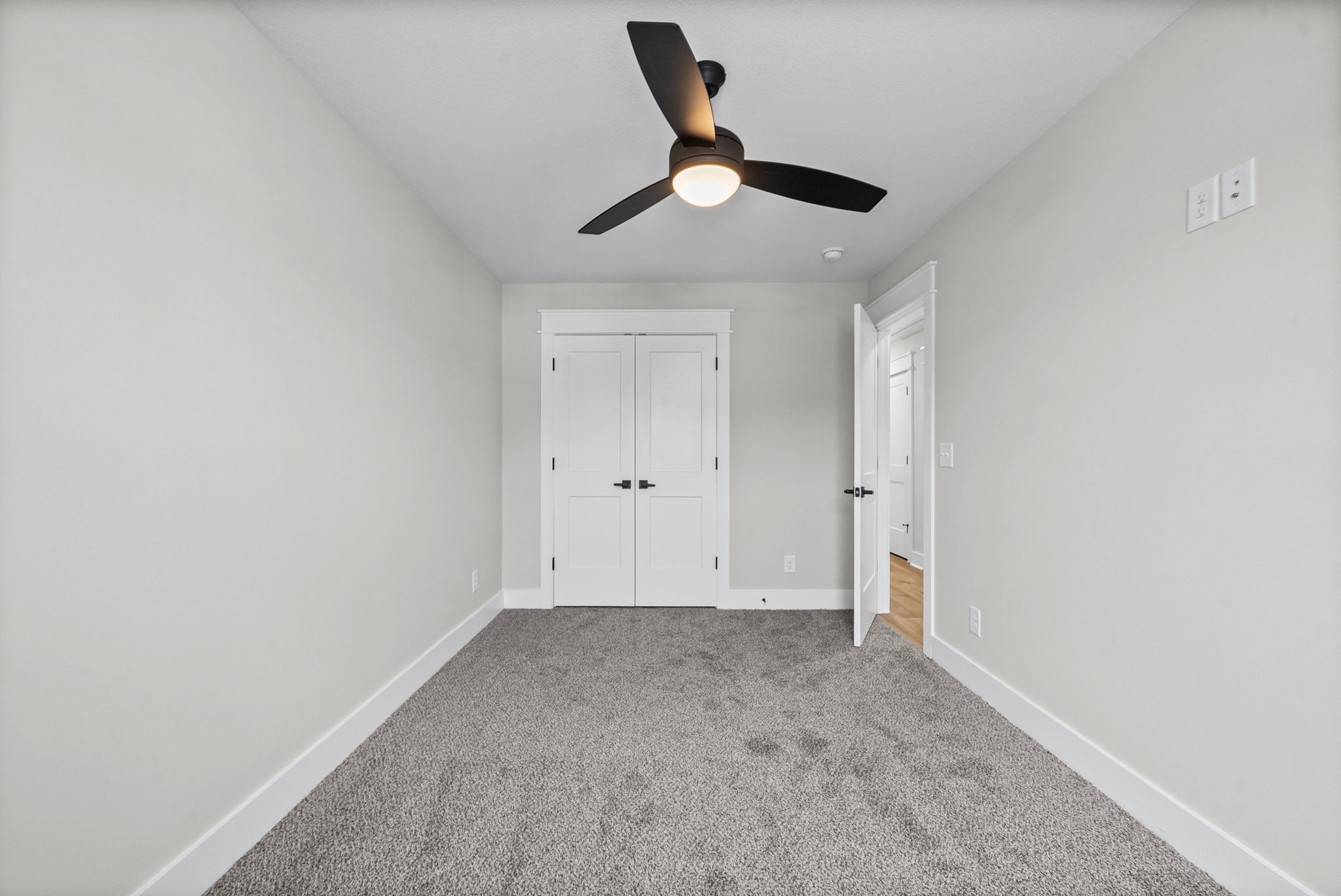 65 Charleston Cove Property Photo 25
