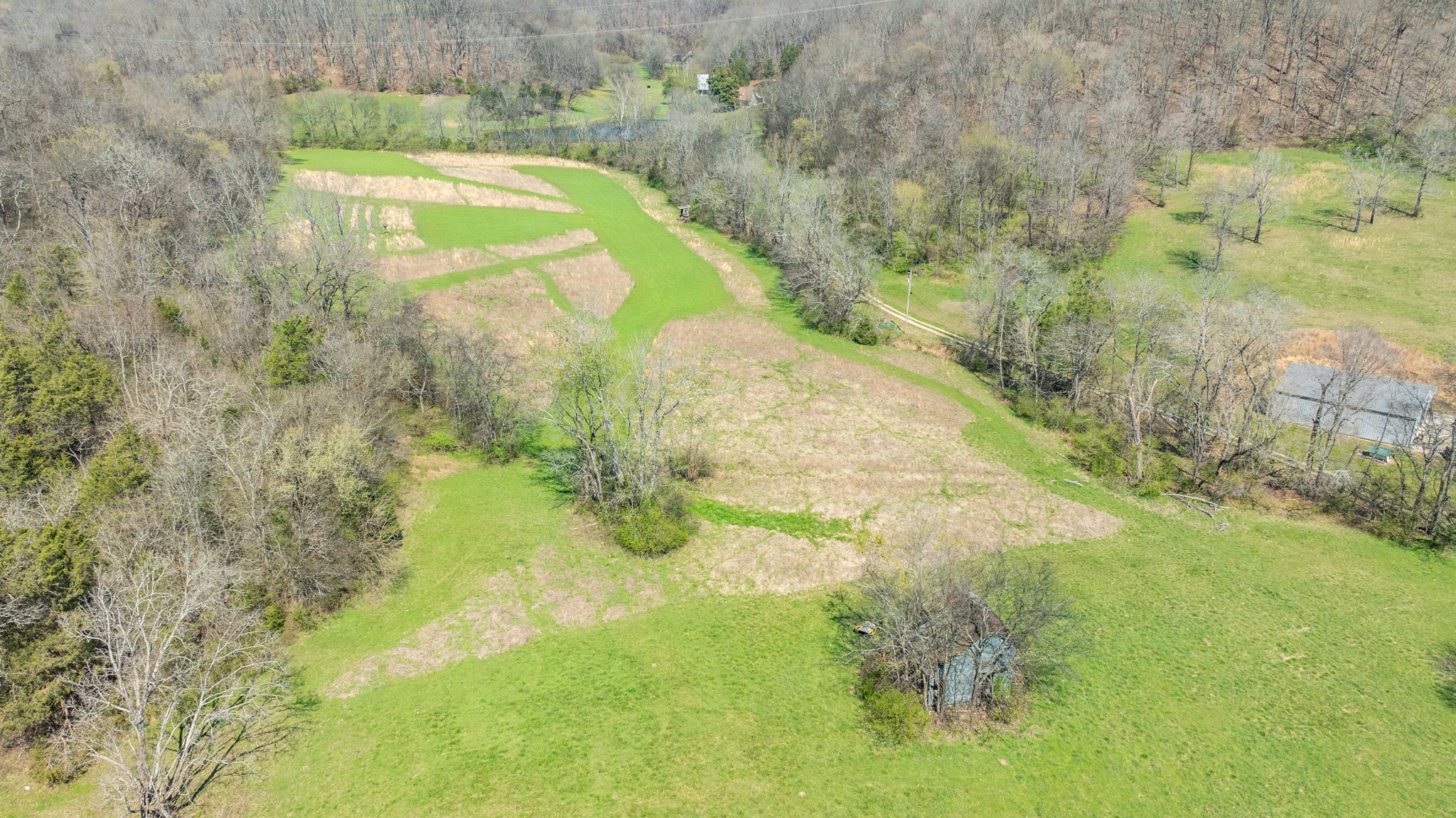 2739 Pickens Rd Property Photo 1