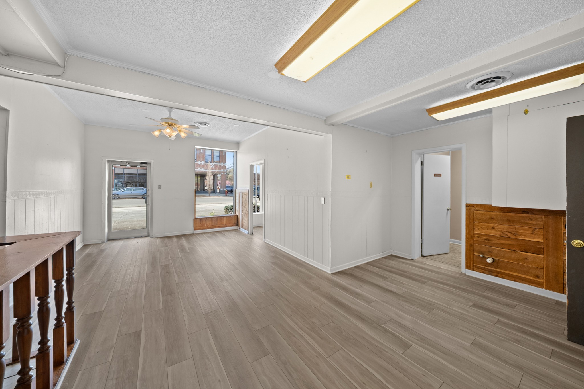 201 1st Ave, Nw Property Photo 7