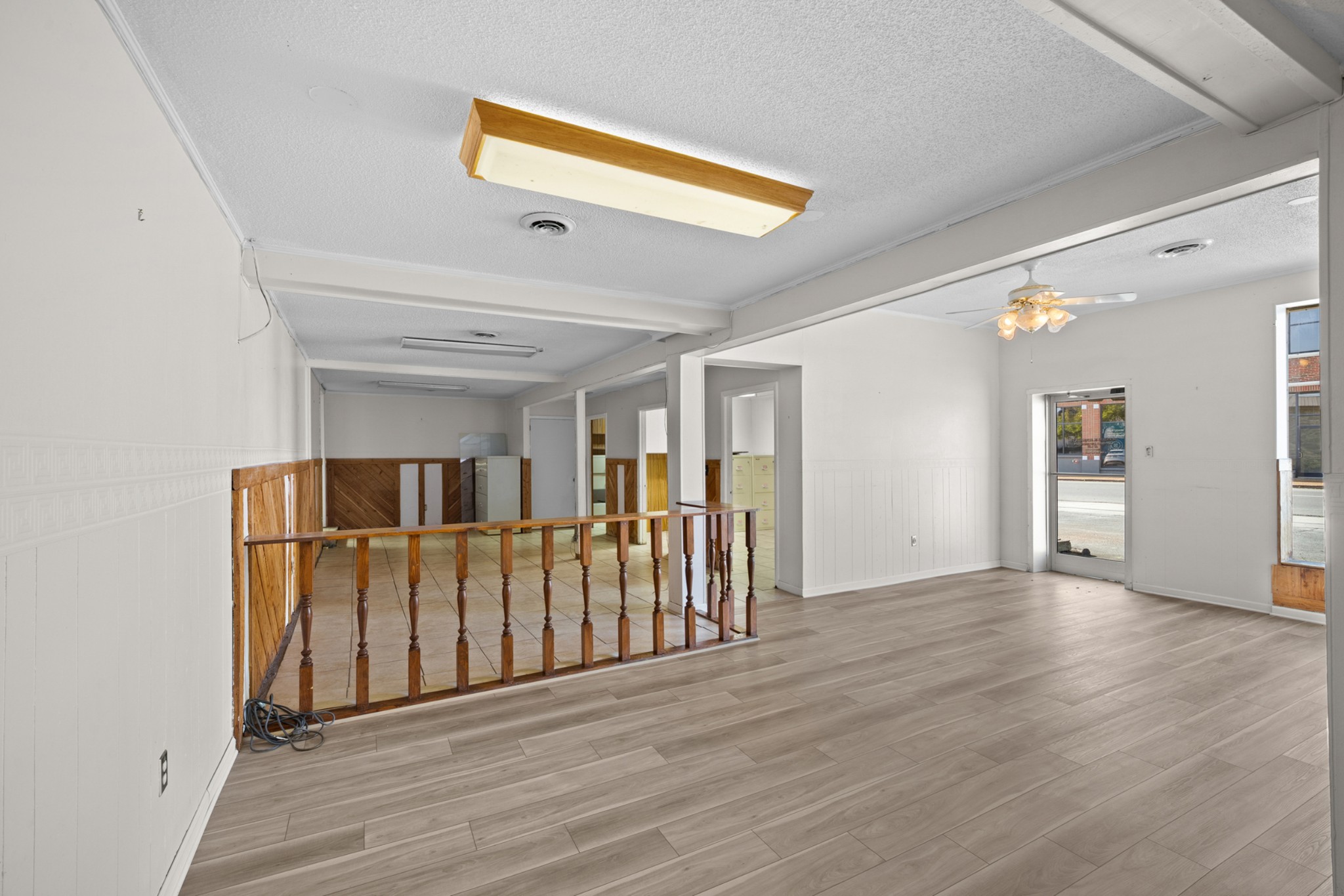 201 1st Ave, Nw Property Photo 8