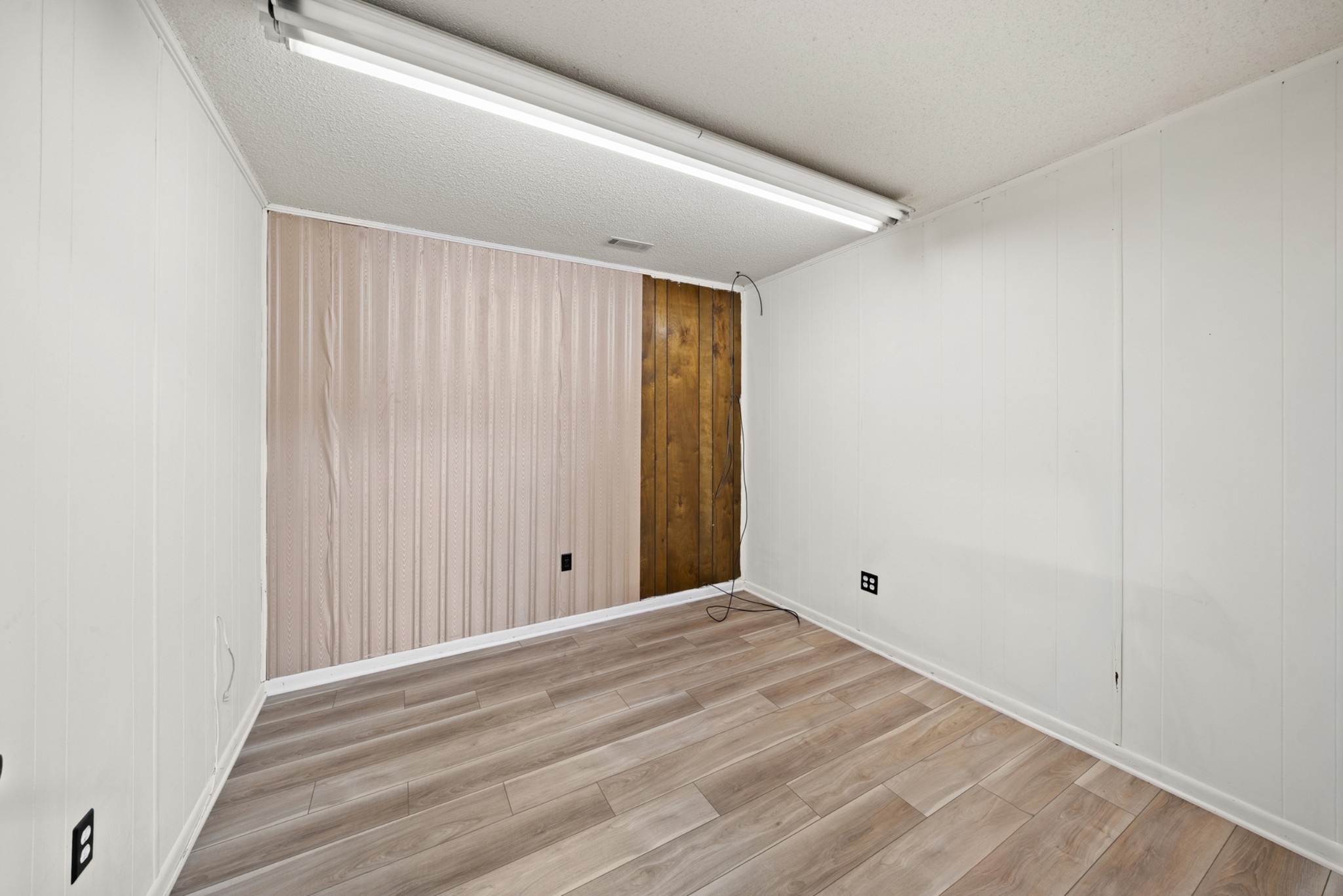 201 1st Ave, Nw Property Photo 30