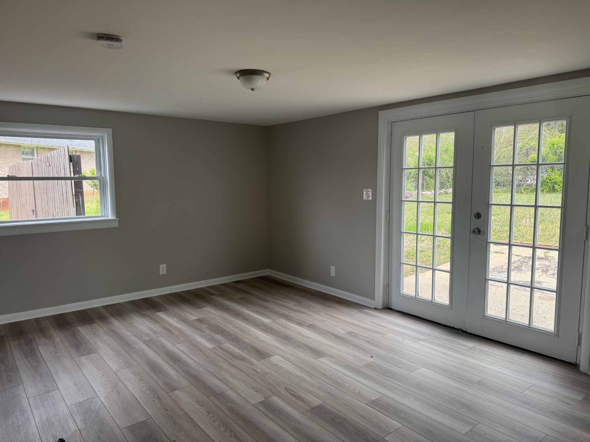 204 Morningside Dr Property Photo 12