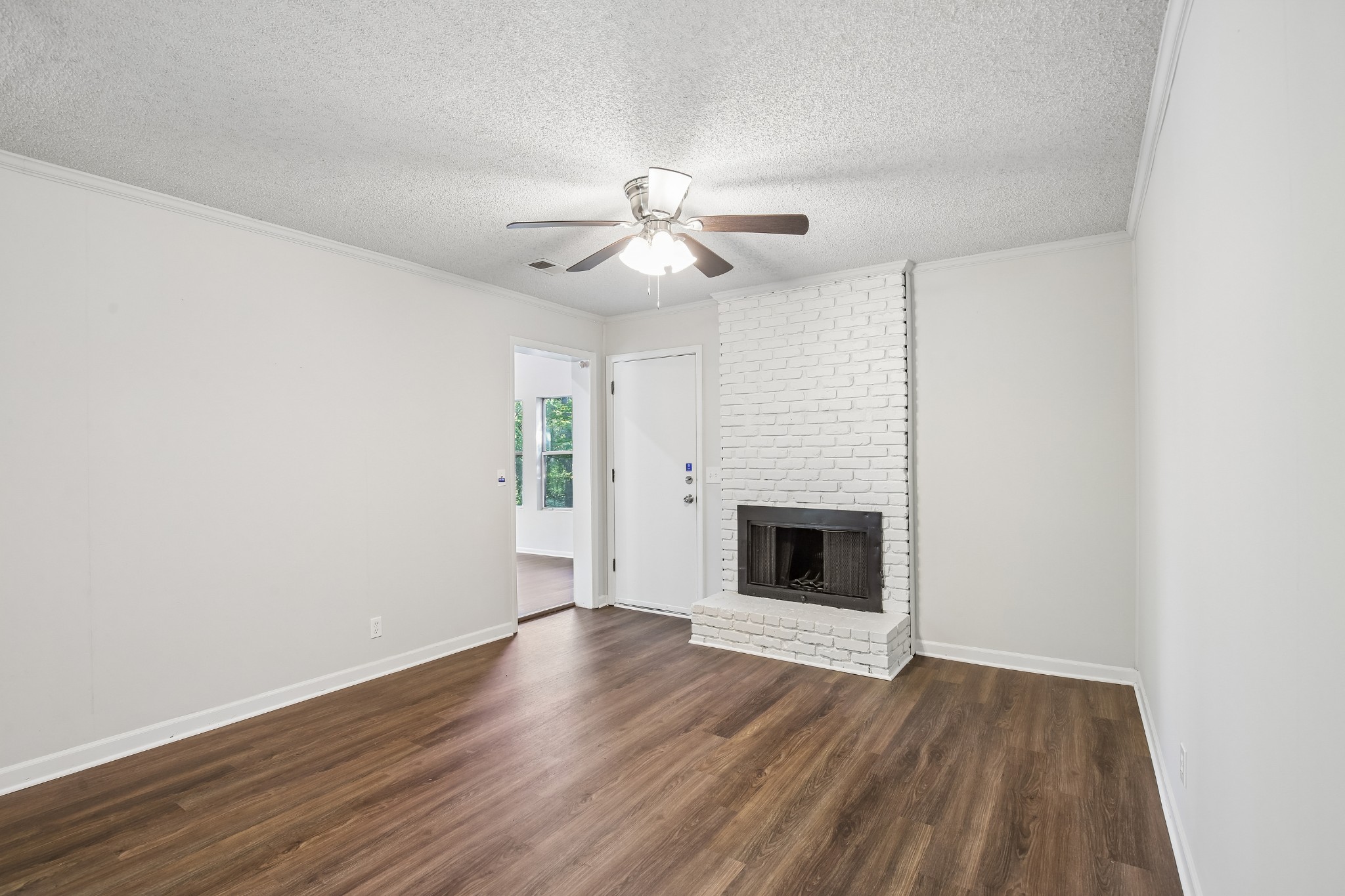 5148 Roxborough Dr Property Photo 30