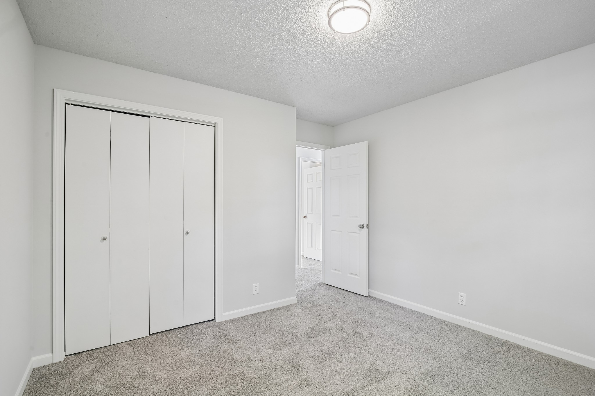 5148 Roxborough Dr Property Photo 61