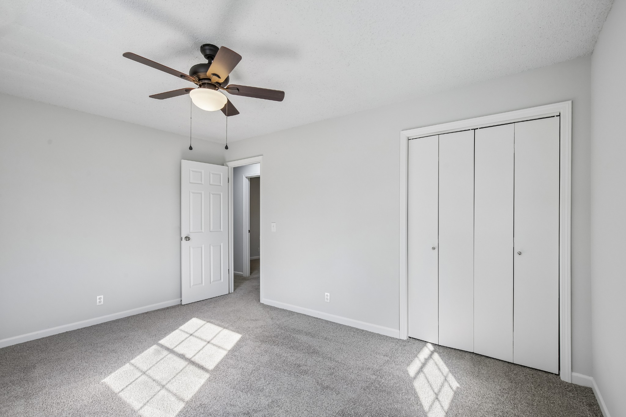 5148 Roxborough Dr Property Photo 64