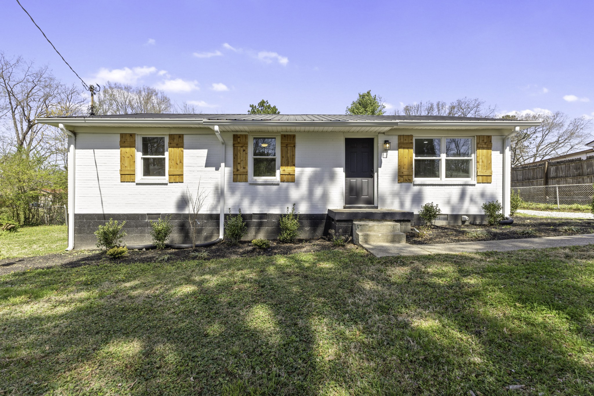 123 Hogin Rd