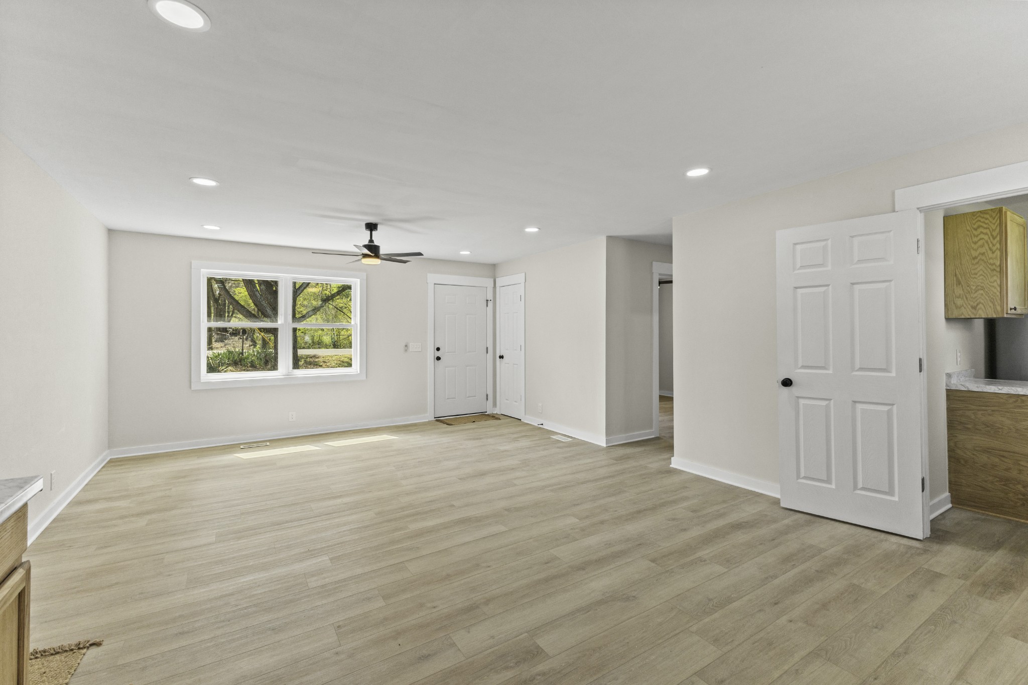 123 Hogin Rd Property Photo 4