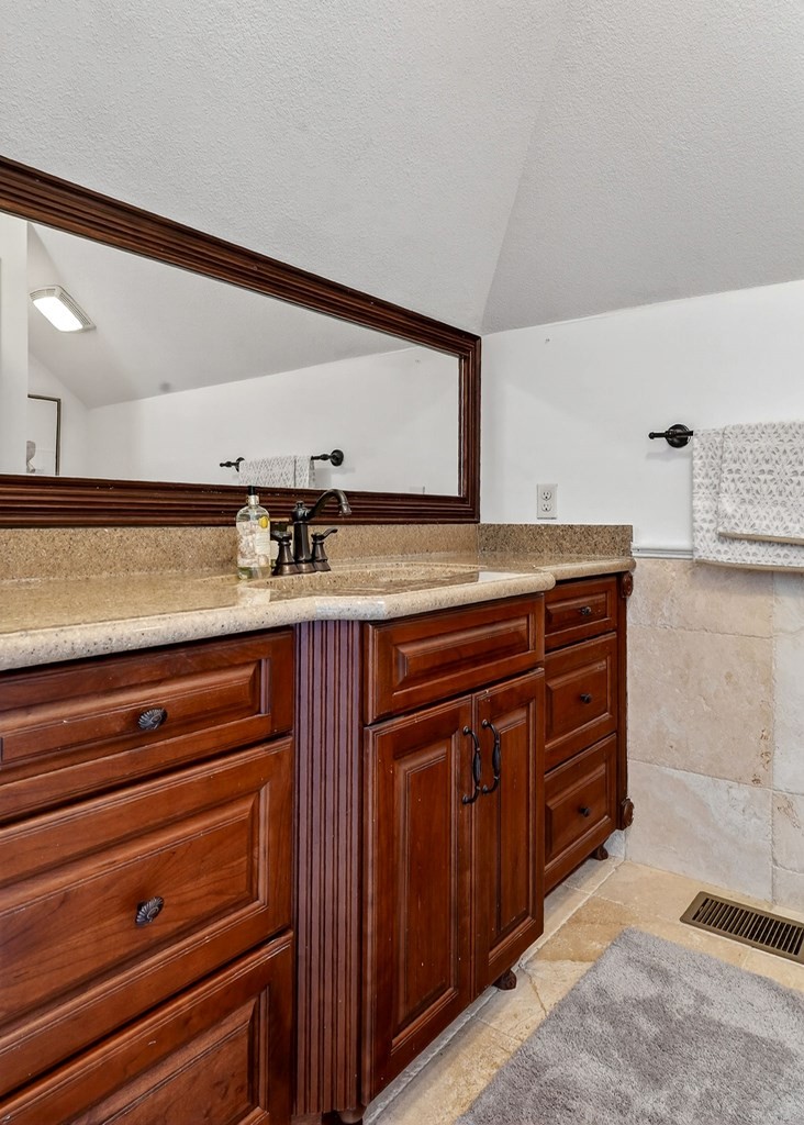 5715 Pleasant Ridge Rd Property Photo 64