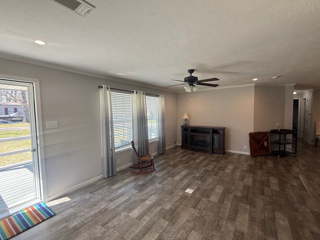 106 Fox Squirrel Dr Property Photo 13