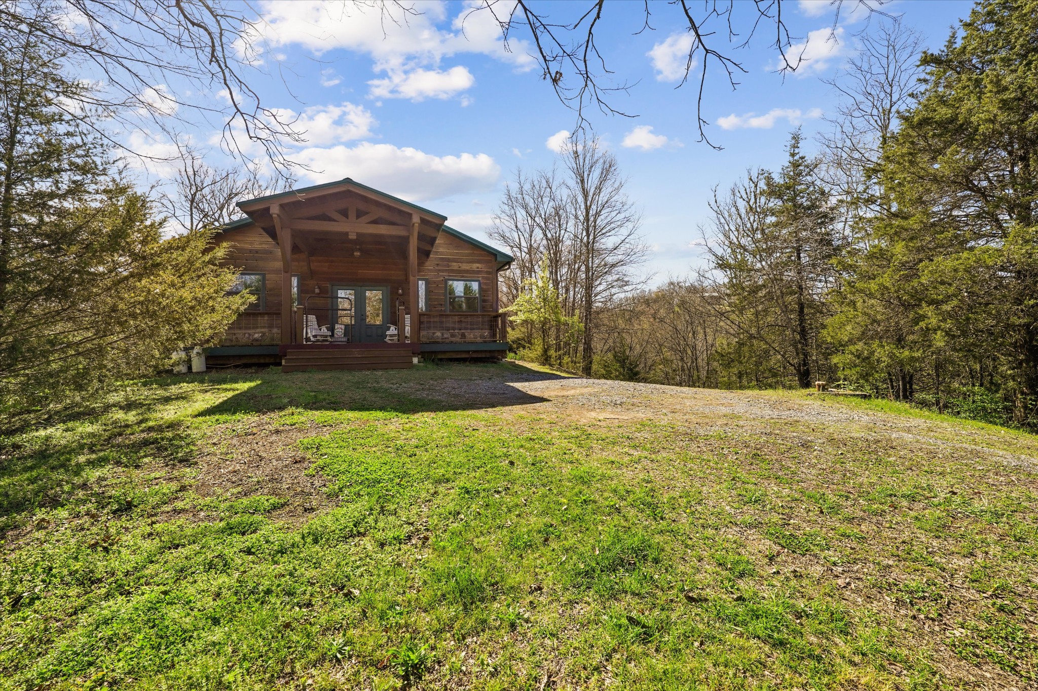 2649 Wildwood Rd Property Photo 2
