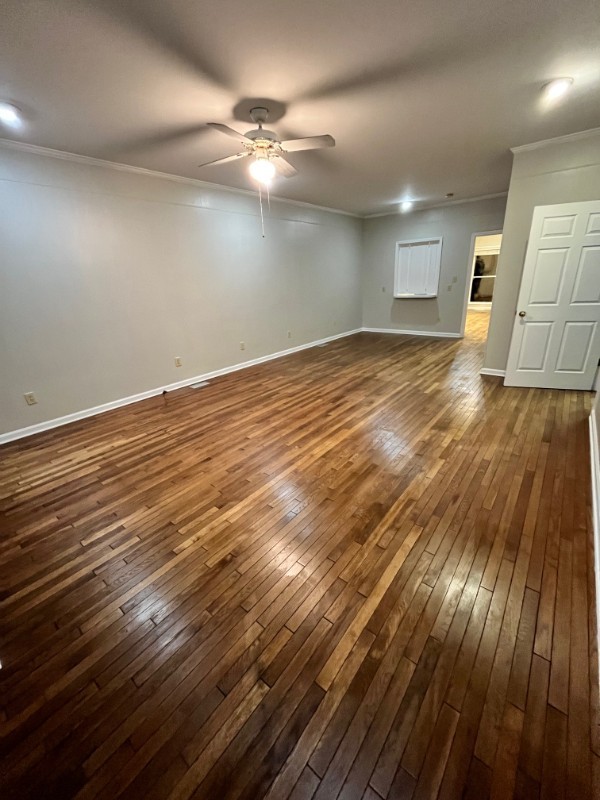 5001/2 Oakwood Dr Property Photo 5