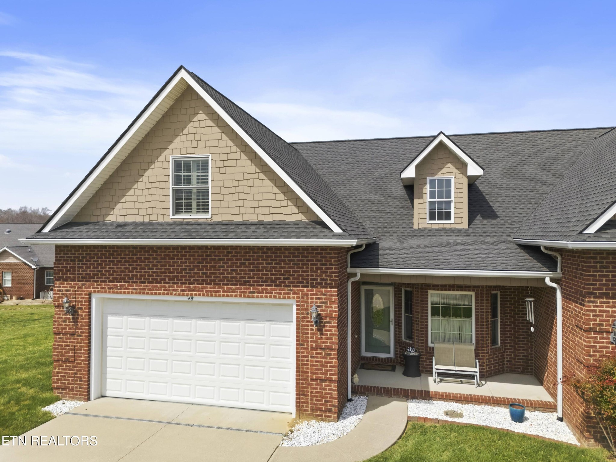 48 Saddle Brook Lane Property Photo 1