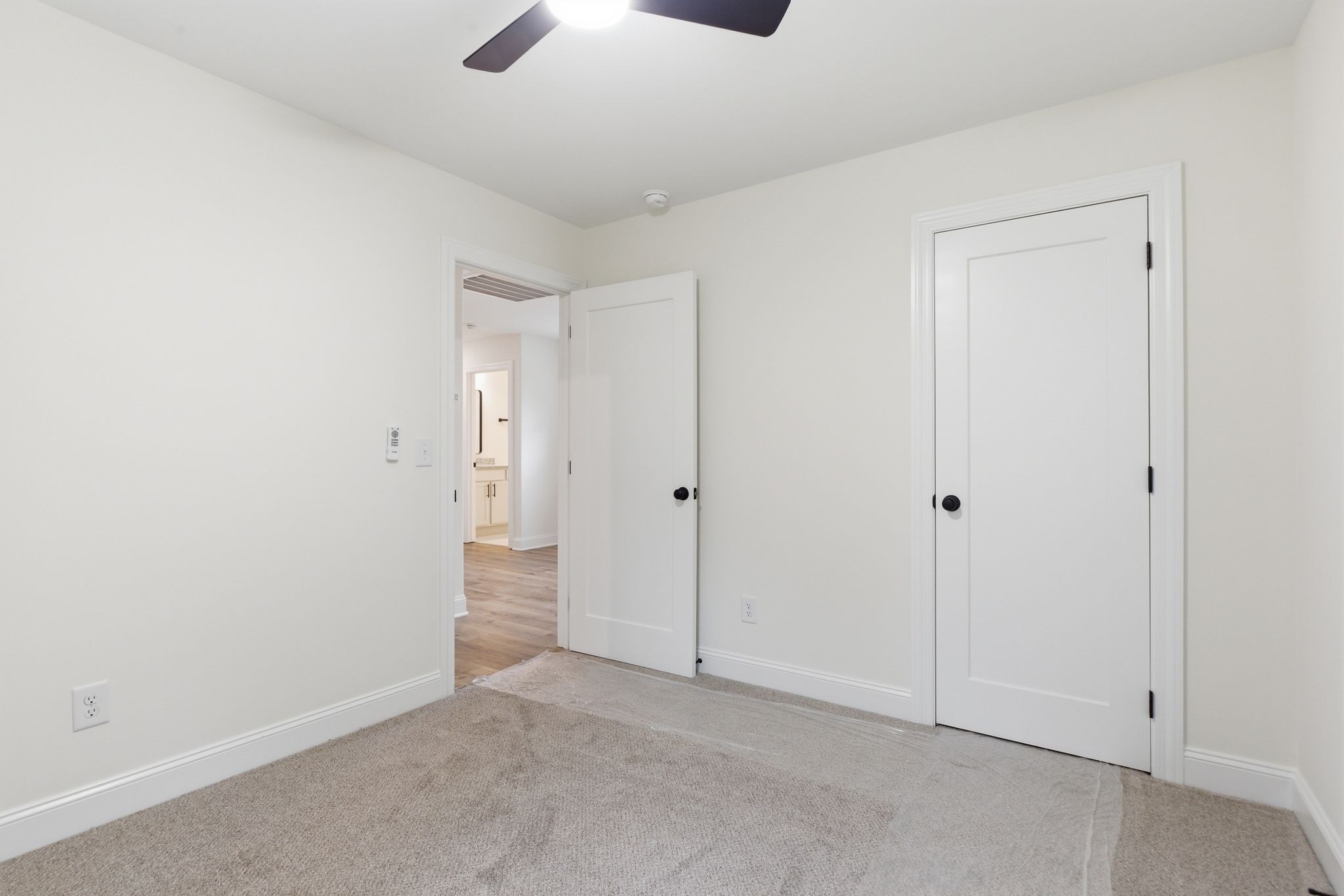 308 Spring St Property Photo 35