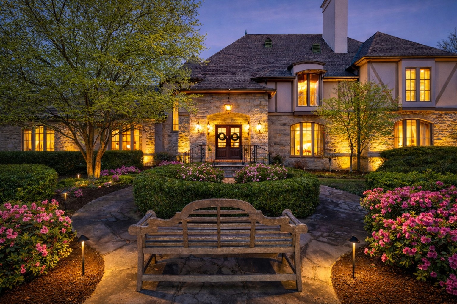 225 Lake Hills Rd