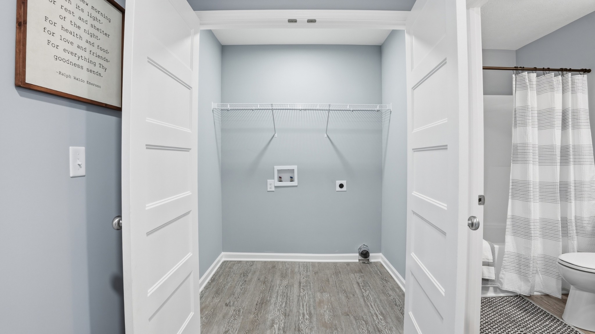 741 Kings Ln Property Photo 24