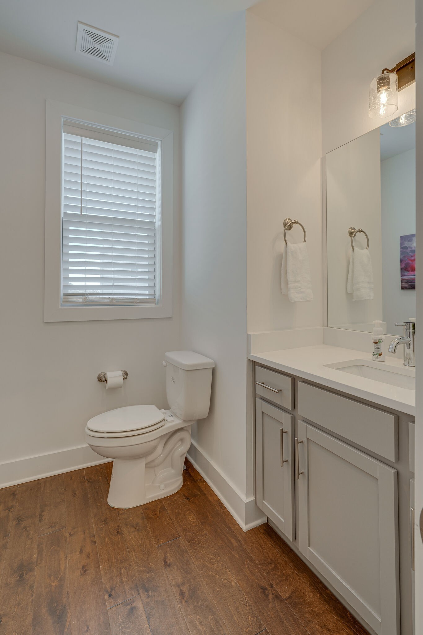 500 Creative Way Property Photo 13