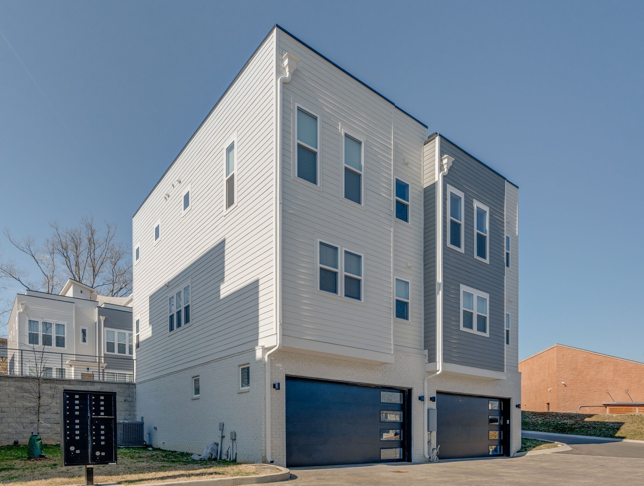 500 Creative Way Property Photo 27