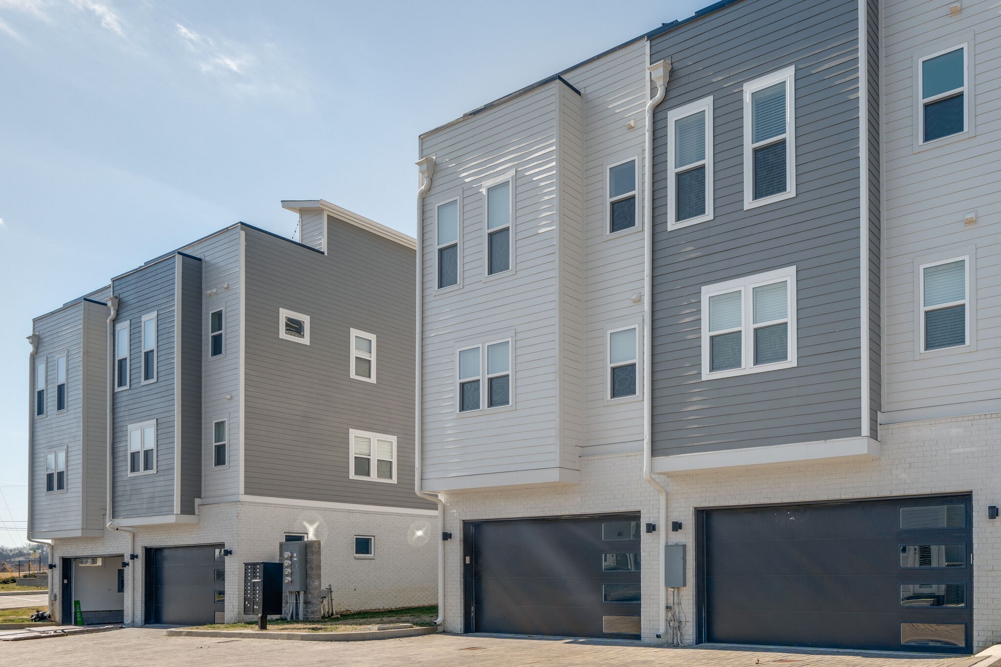 500 Creative Way Property Photo 29