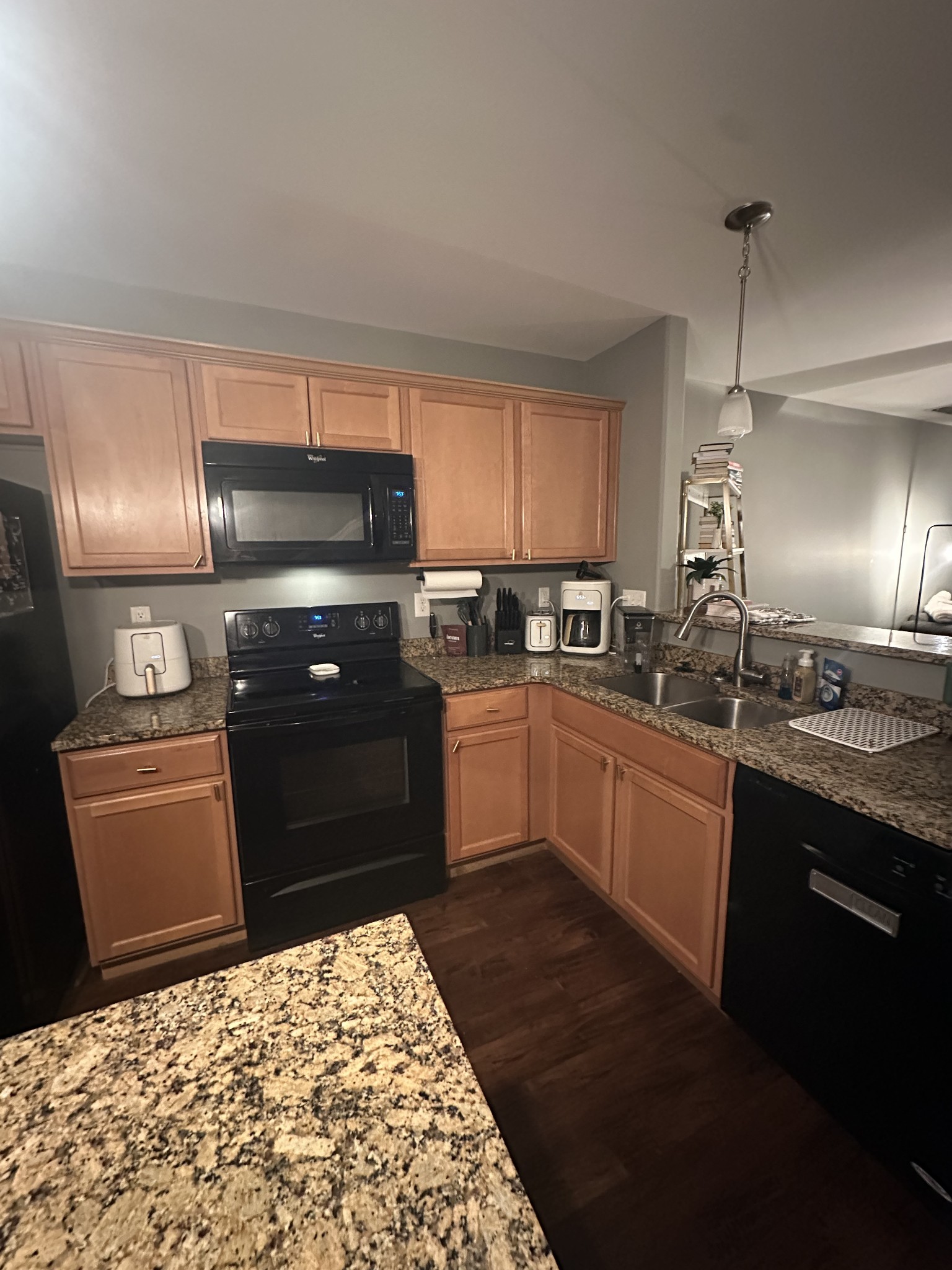 104 Cobblestone Place Dr Property Photo 13
