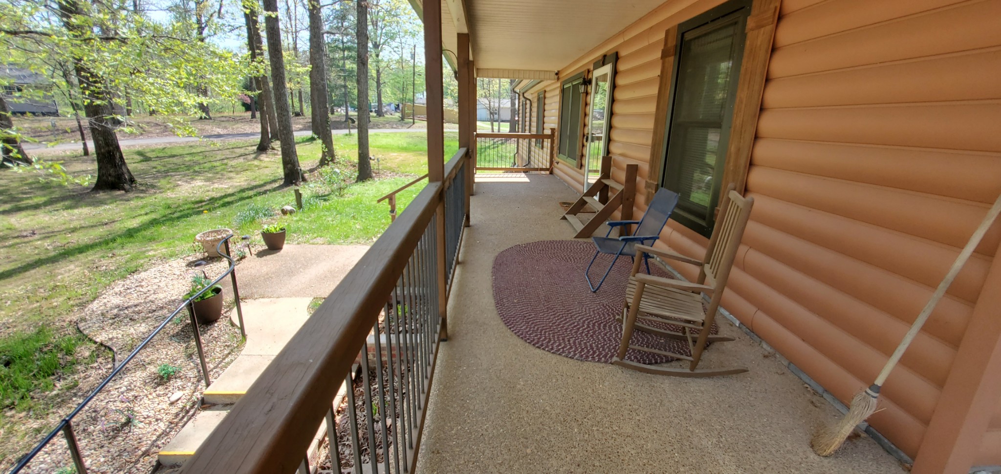 1109 Ellis Ct Property Photo 7