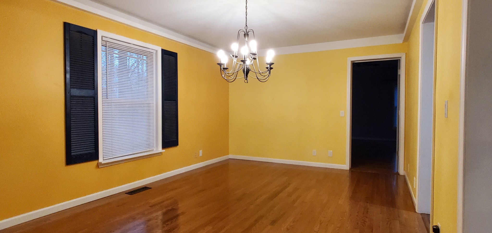 1109 Ellis Ct Property Photo 13