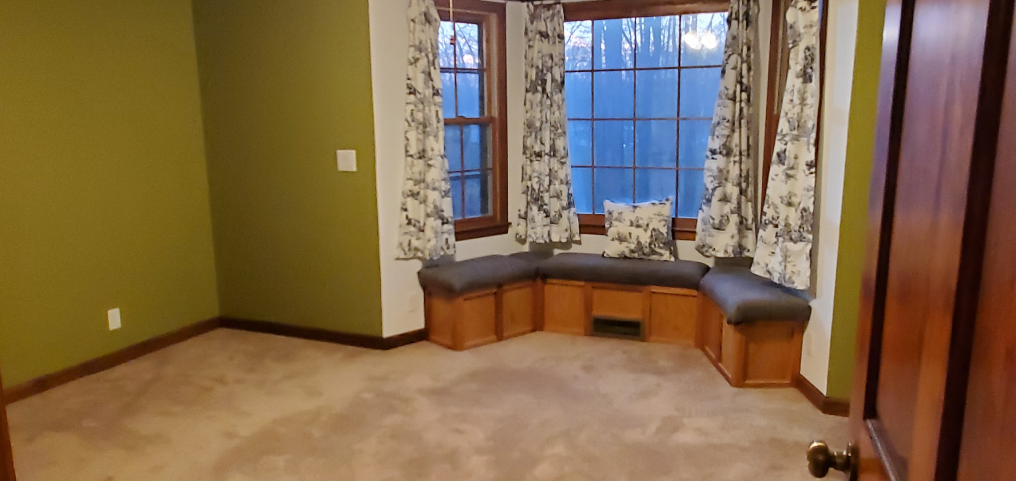 1109 Ellis Ct Property Photo 33