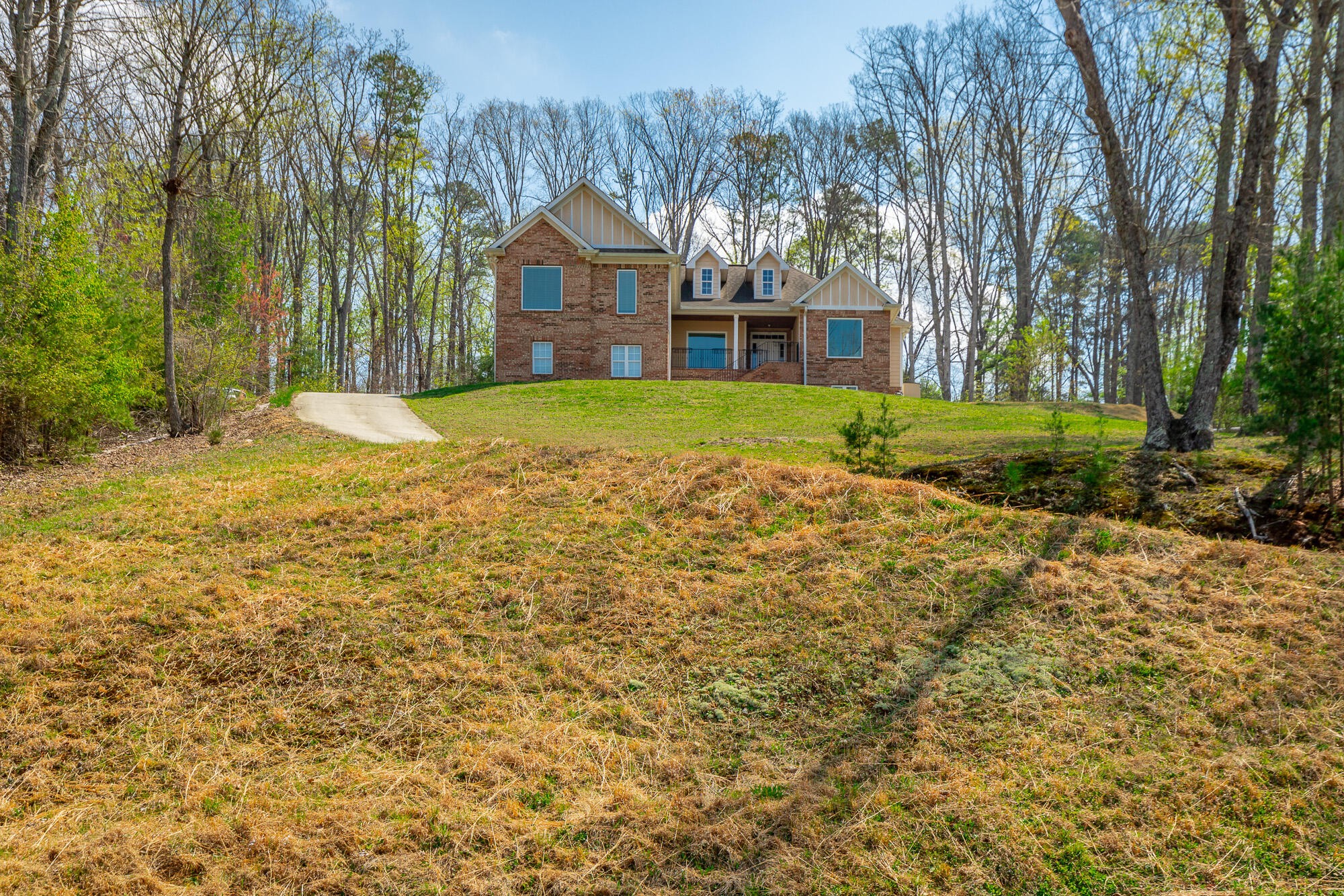 9768 Caseview Drive Property Photo 10