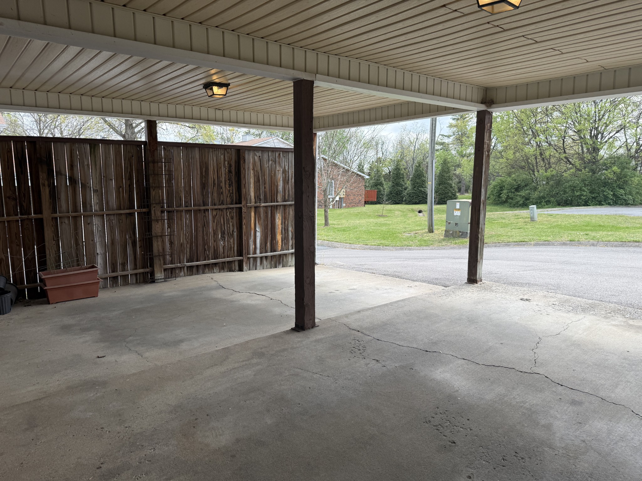 1532 Lewis Rd Property Photo 8