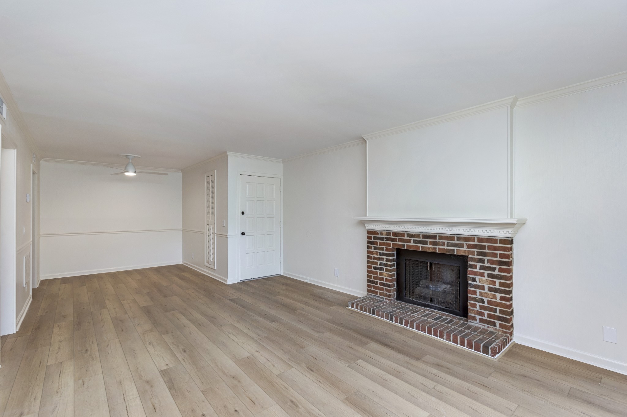 2116 Hobbs Rd Property Photo 8