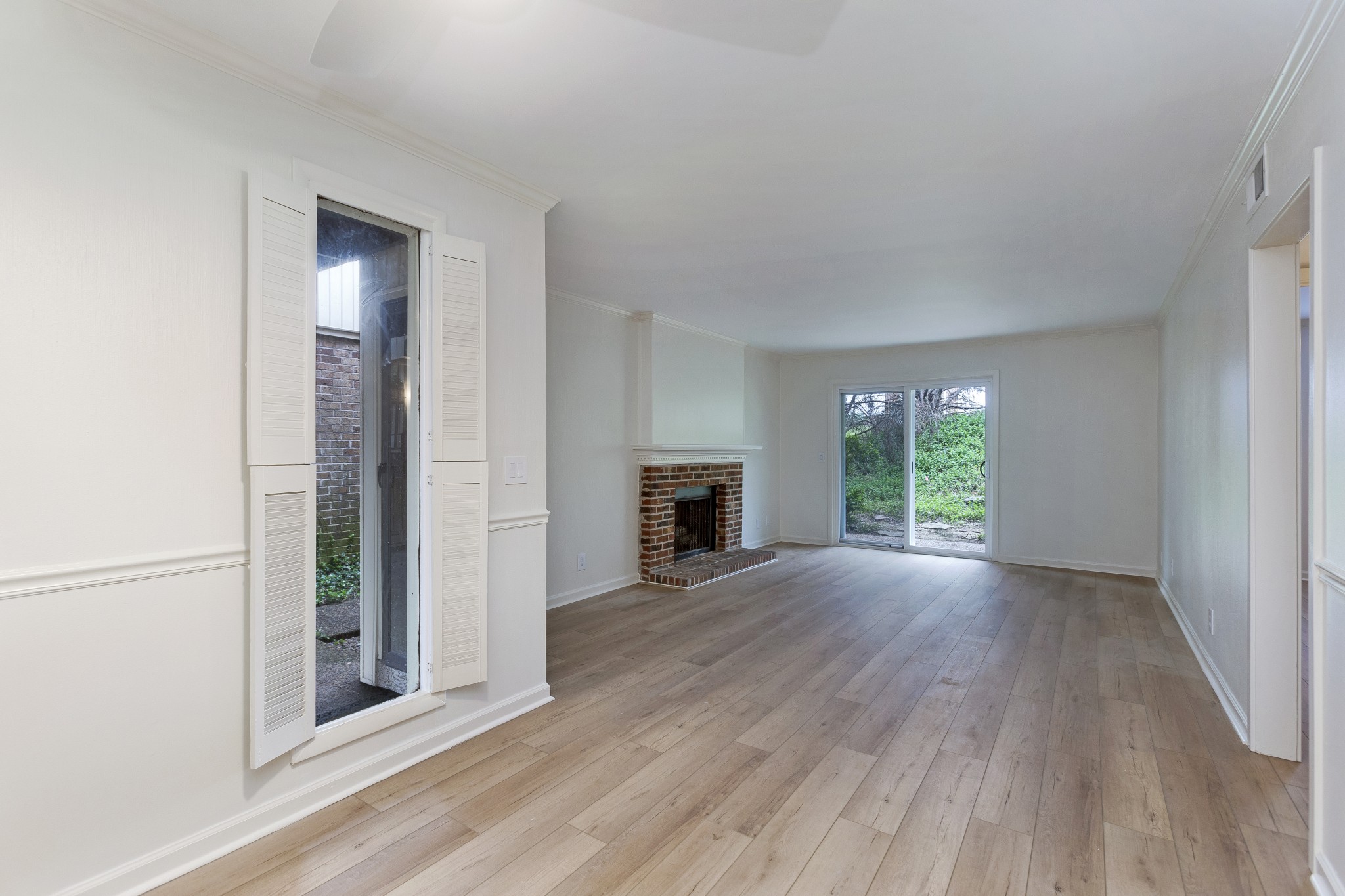 2116 Hobbs Rd Property Photo 12