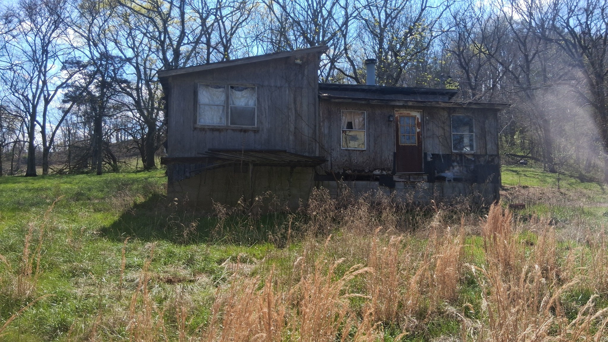 2431 Williams Rd Property Photo 3