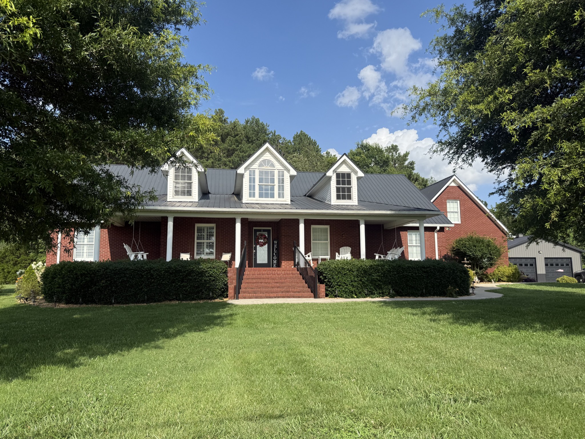 646 Indian Creek Rd Property Photo 1
