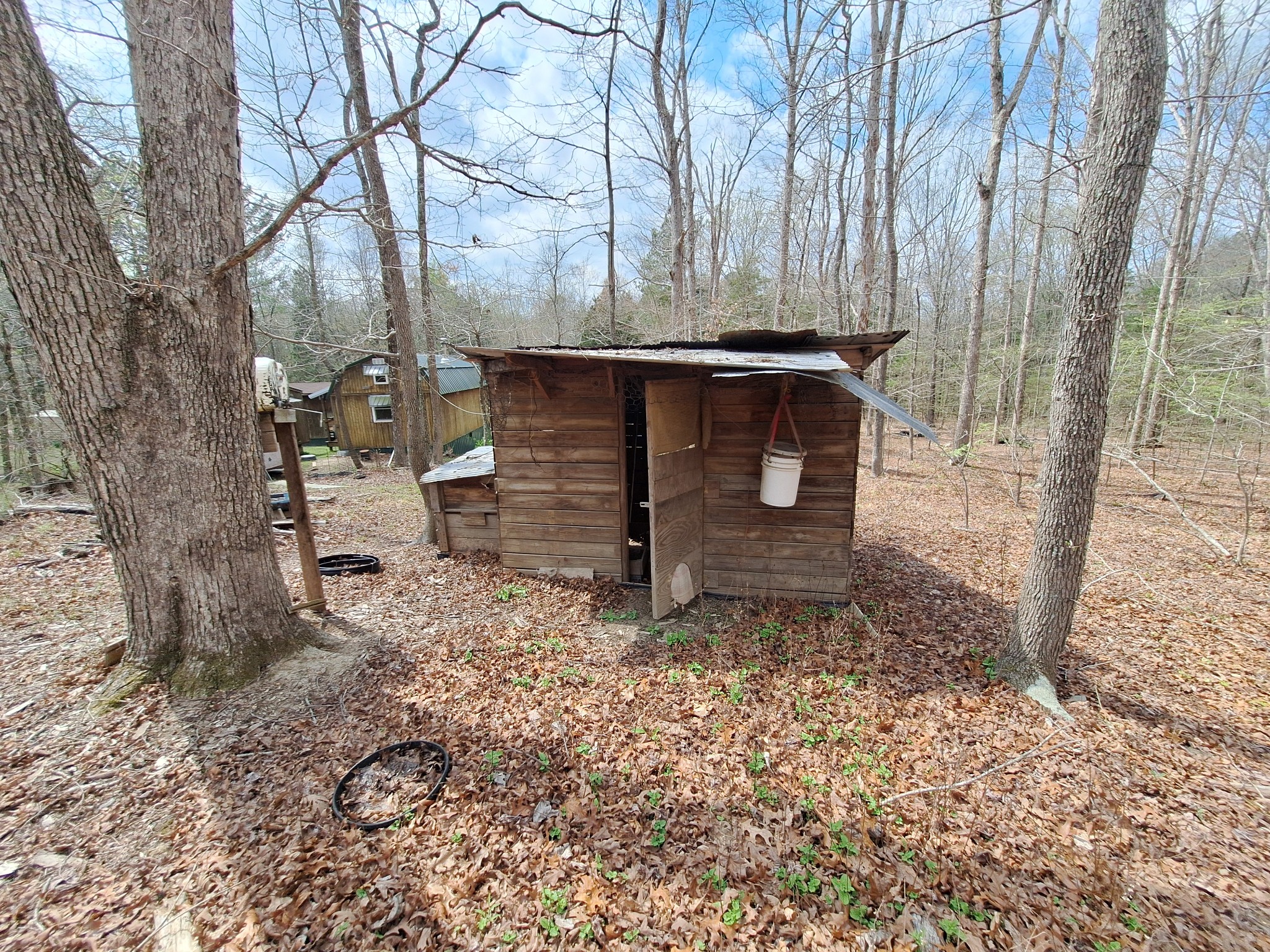 1622 Hill Chapel Rd Property Photo 5