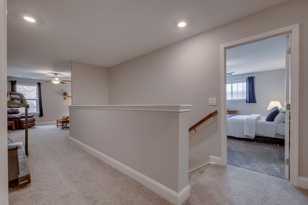 894 Meadowcrest Way Property Photo 31