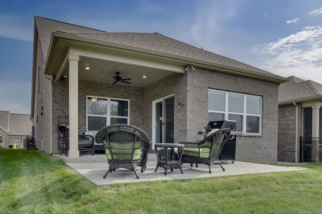894 Meadowcrest Way Property Photo 40