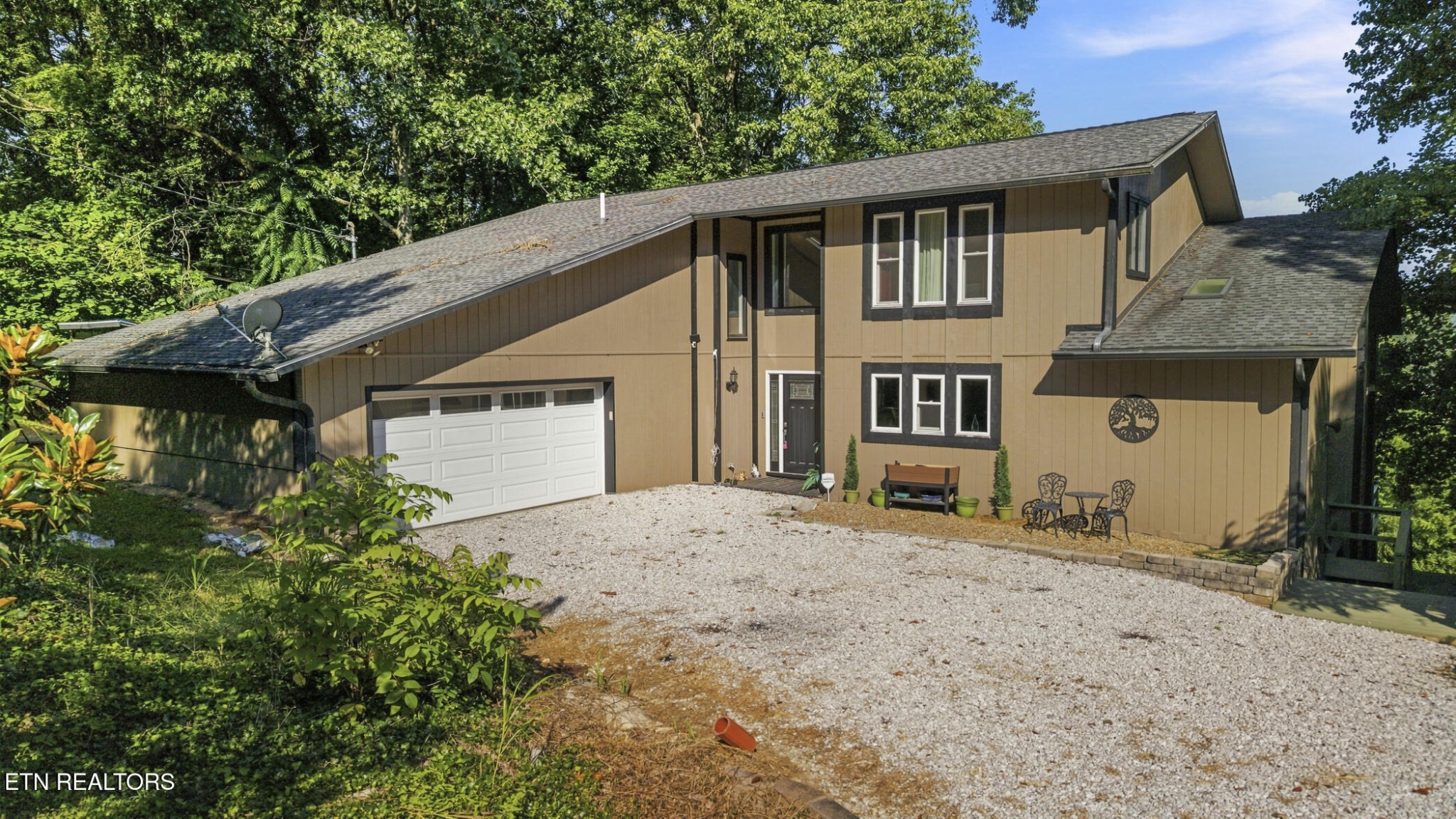 770 Mount Paran Rd Property Photo 2