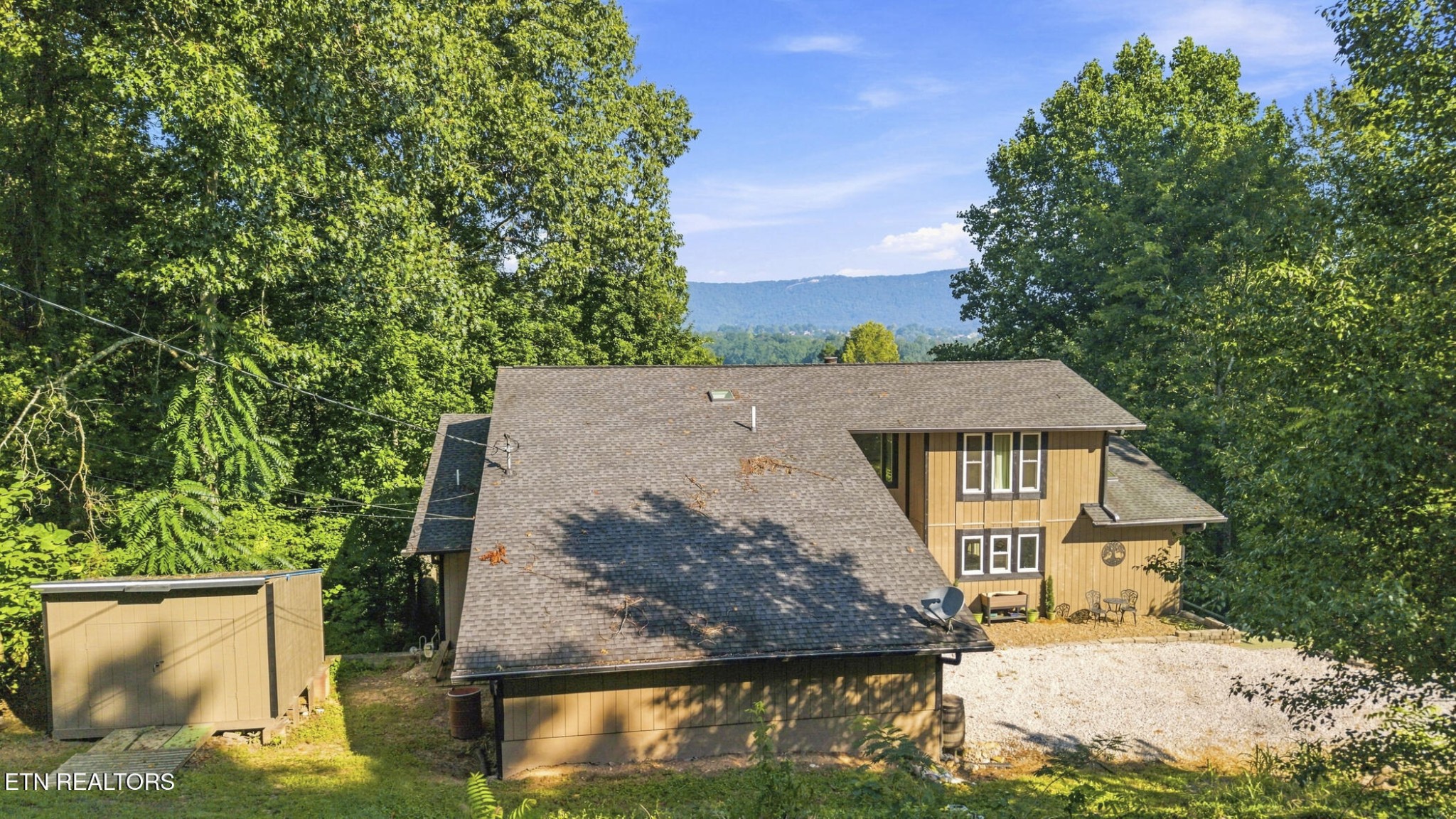 770 Mount Paran Rd Property Photo 3