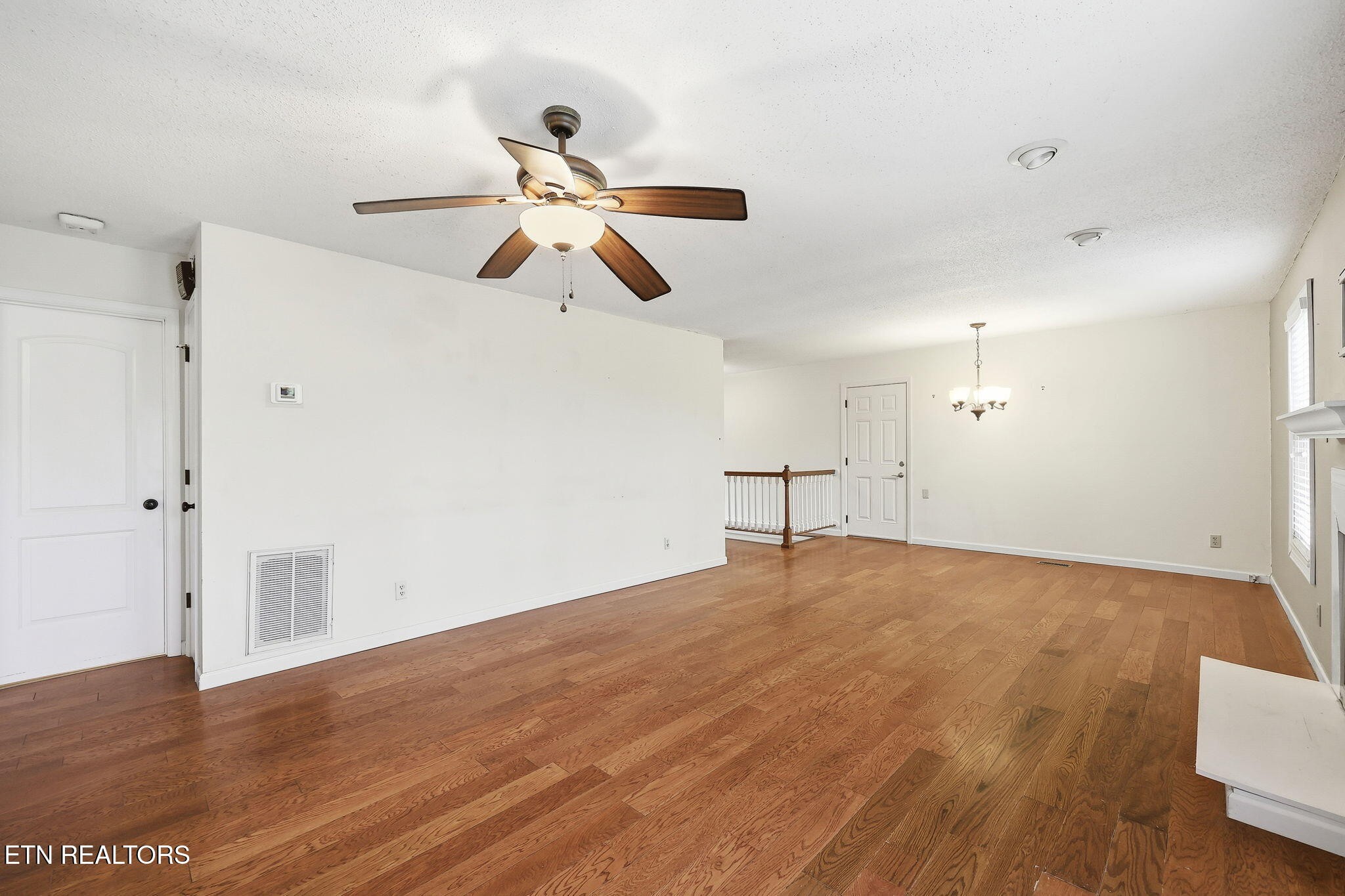 8709 Olde Colony Tr Property Photo 5