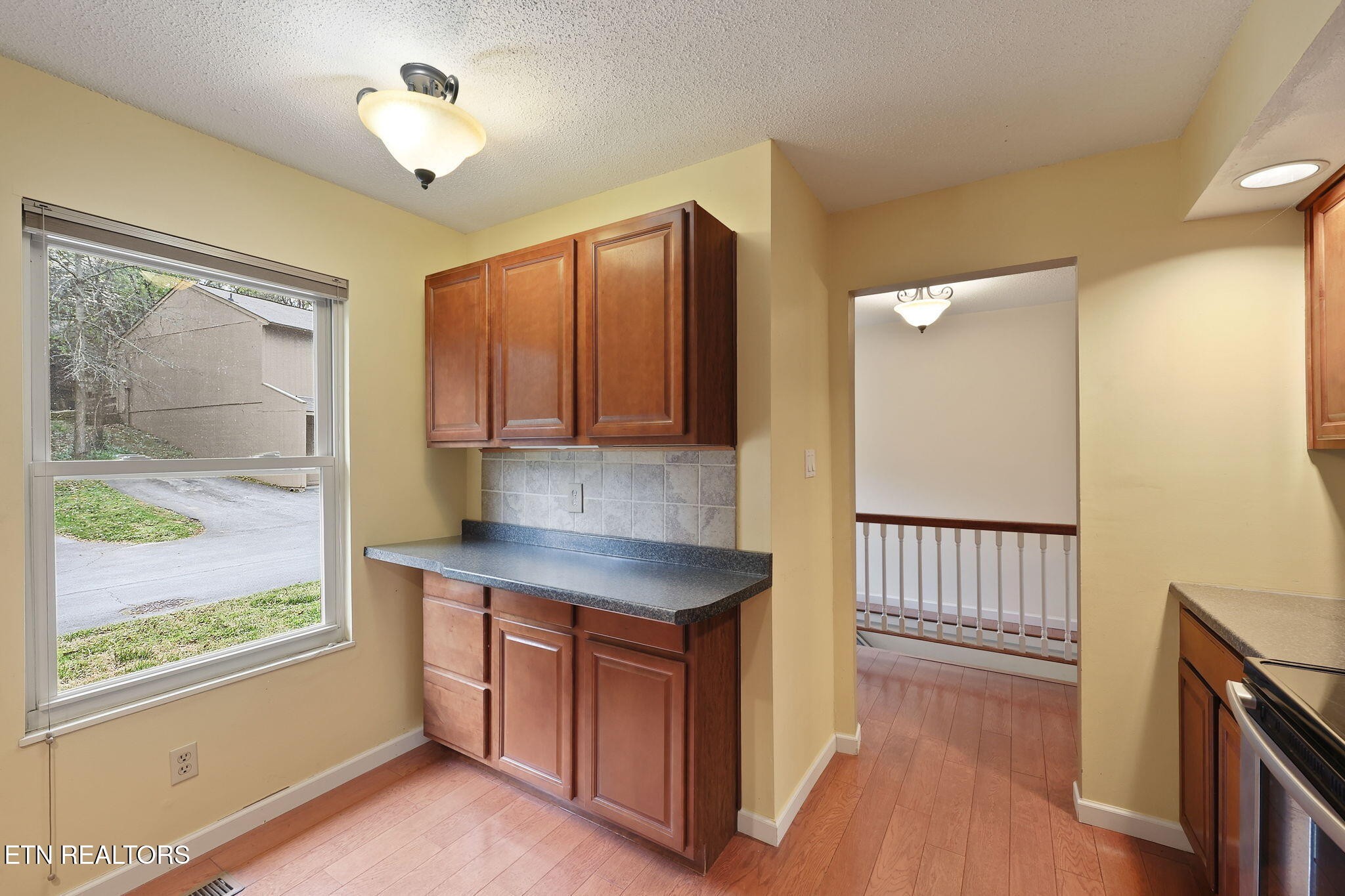 8709 Olde Colony Tr Property Photo 10