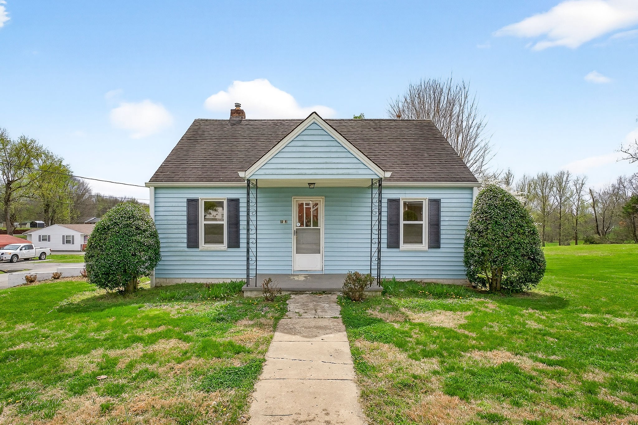 143 Virginia St Property Photo 1