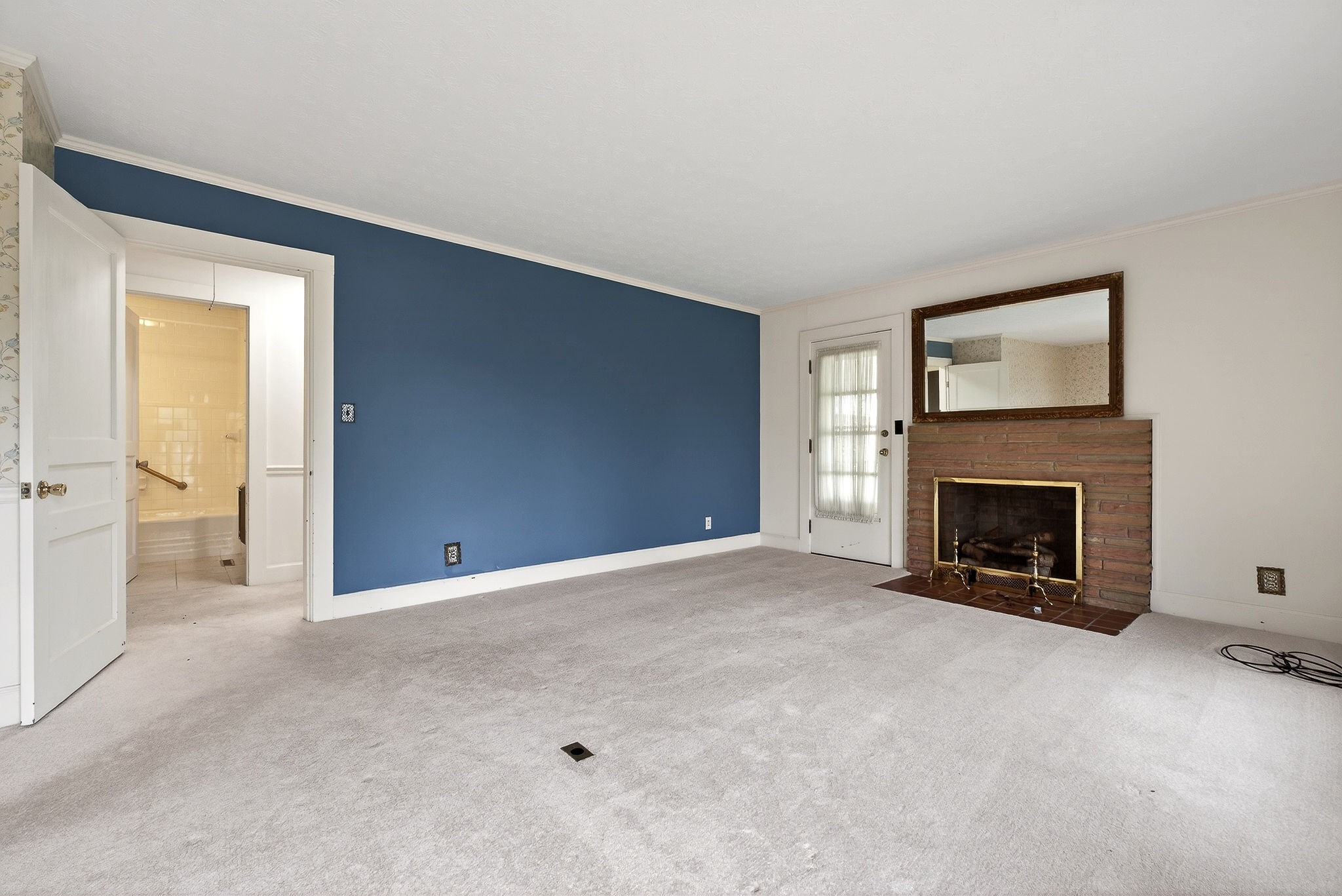 151 3rd Ave Property Photo 8