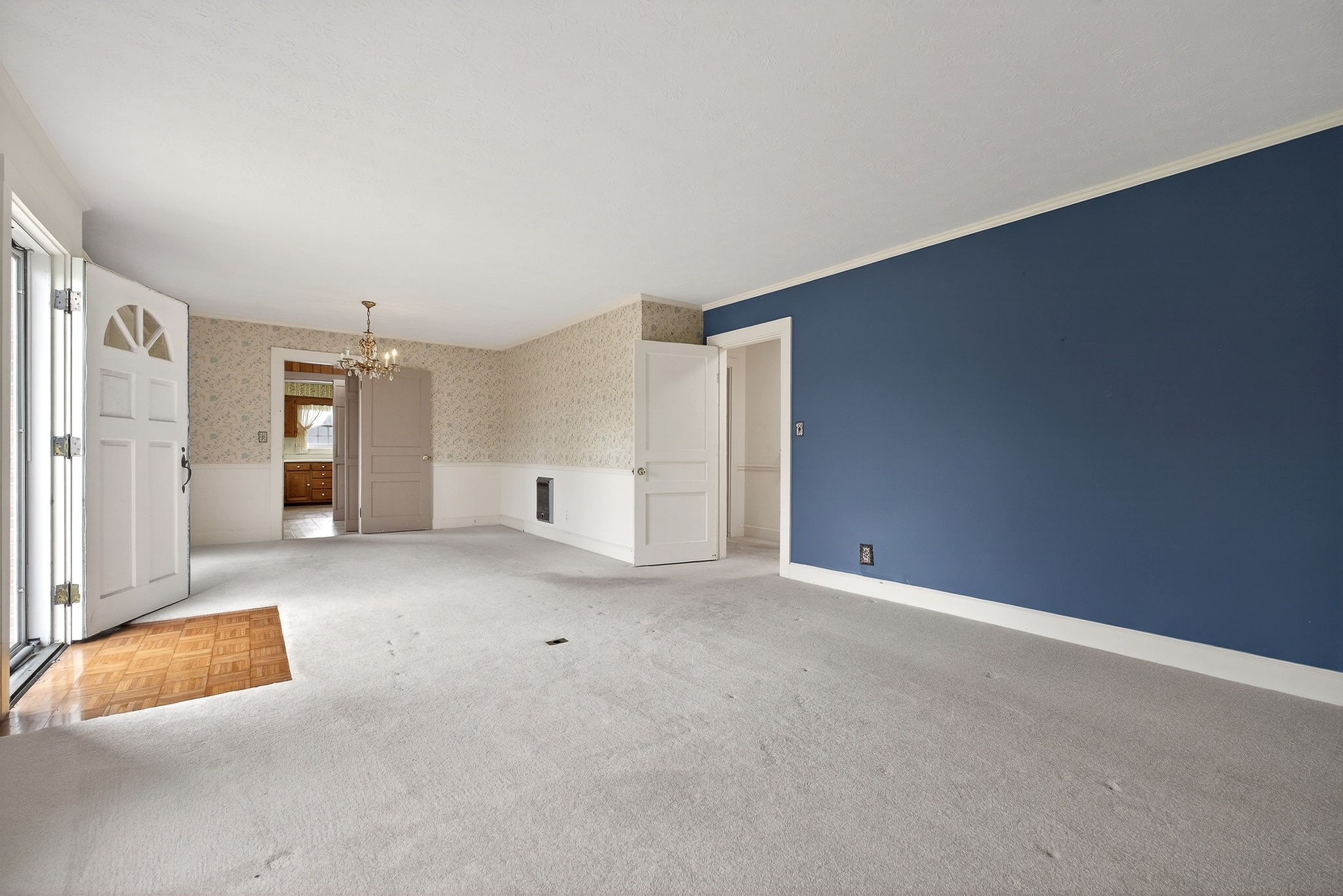 151 3rd Ave Property Photo 9