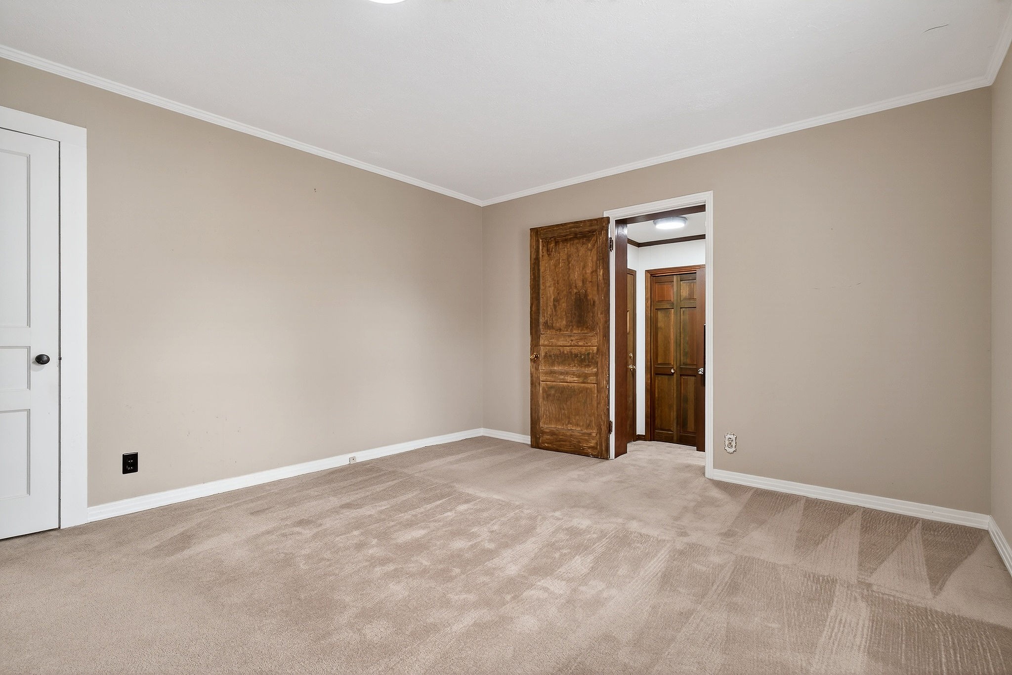 151 3rd Ave Property Photo 25