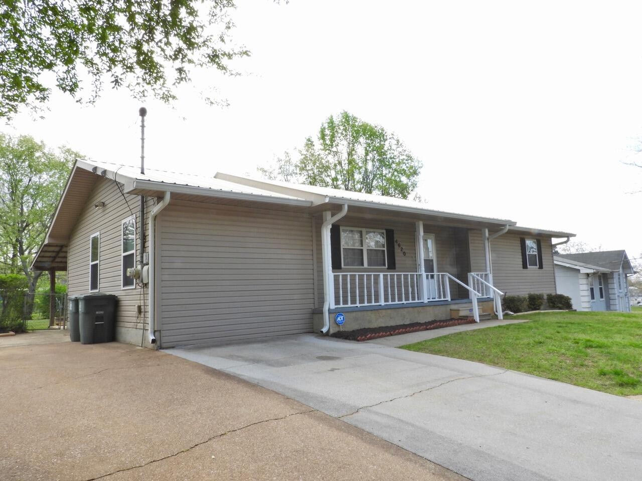 4620 Jersey Pike Property Photo 1