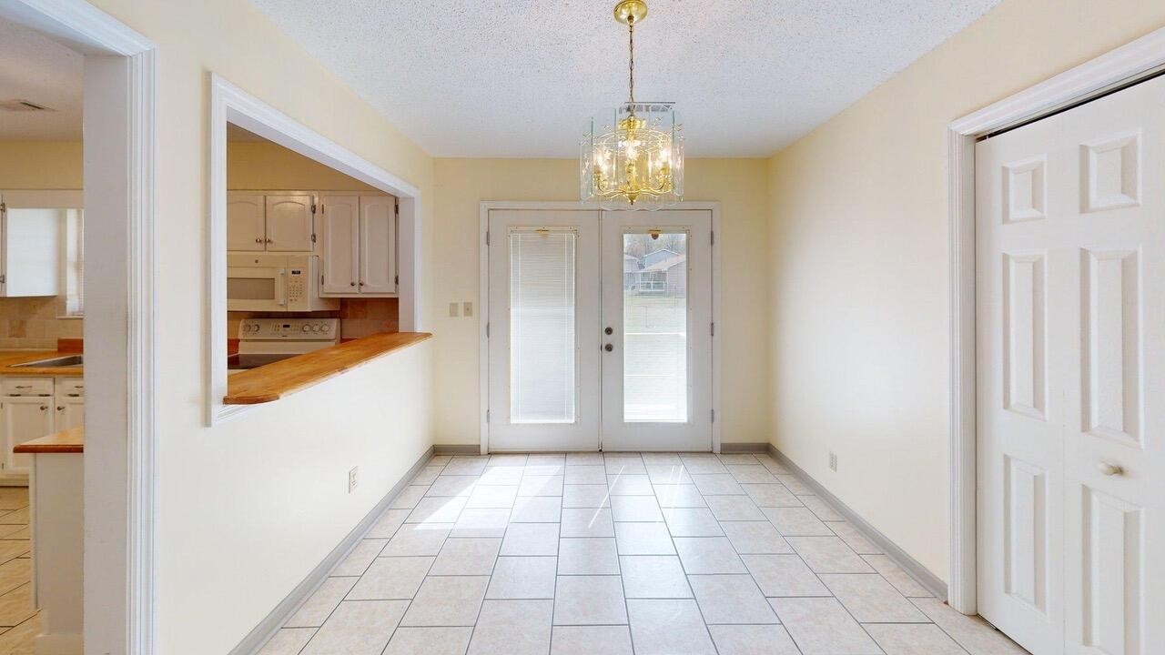 4620 Jersey Pike Property Photo 6