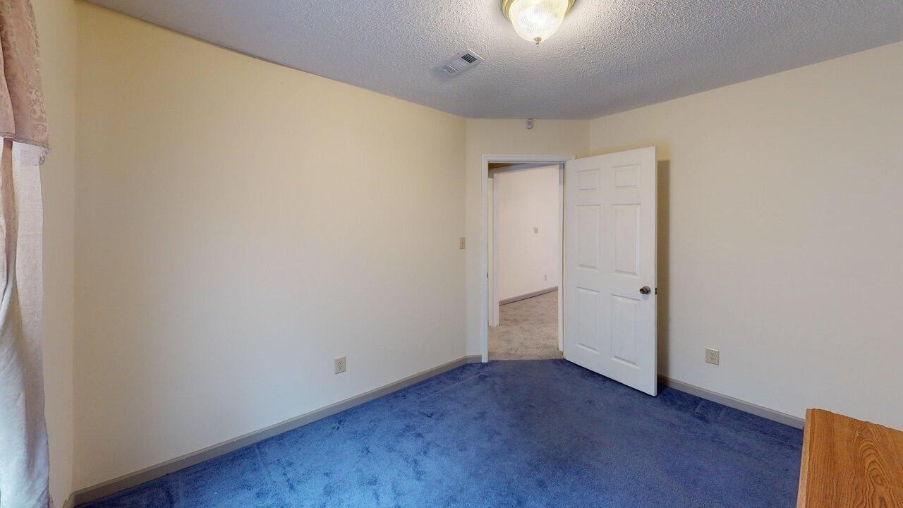 4620 Jersey Pike Property Photo 17