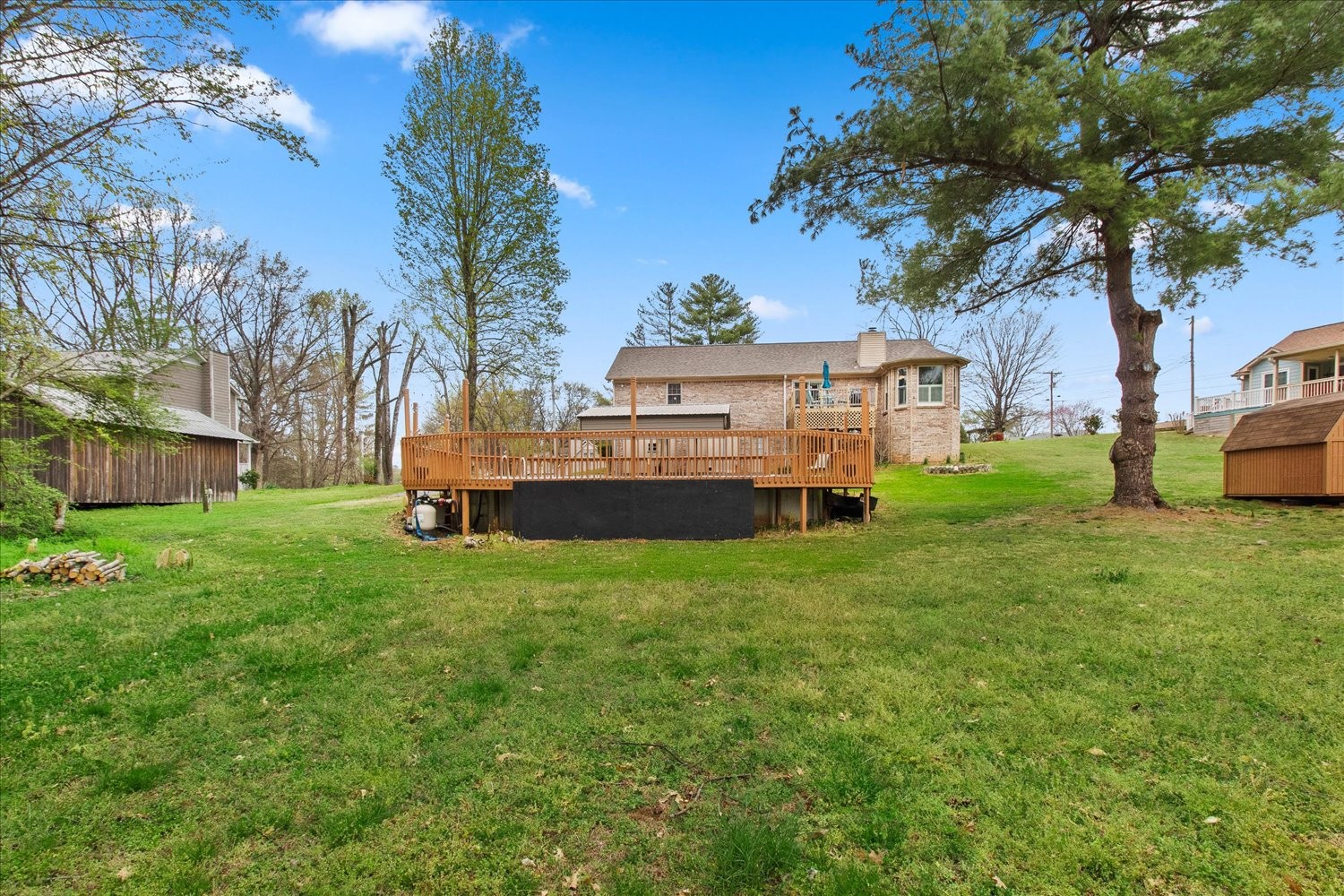 301 Andes Dr Property Photo 33